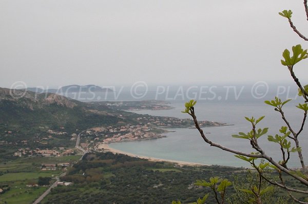 Vue générale de la plage d'Aregno, d'Algajola et de la marine de Sant Ambroggio